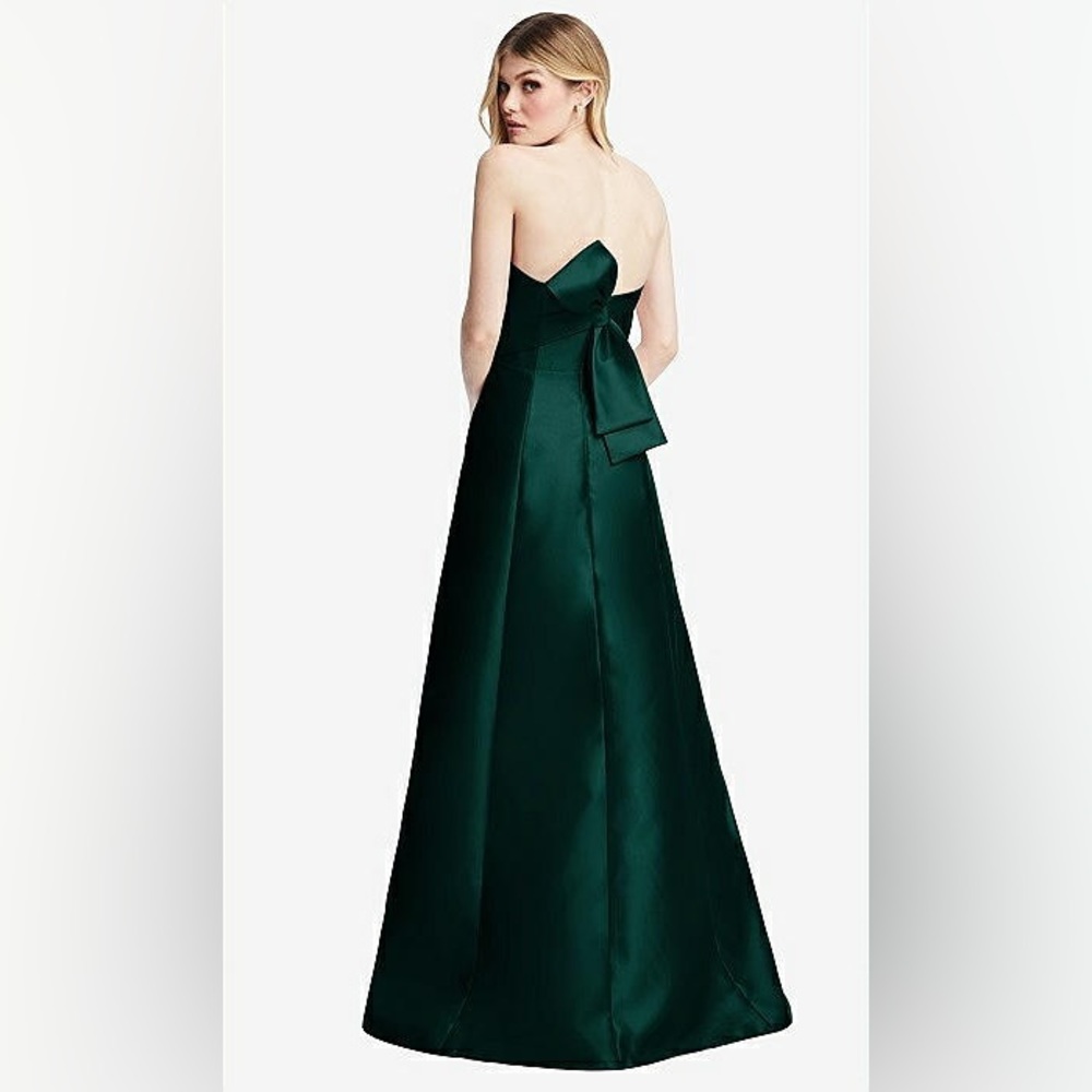 STRAPLESS A-LINE SATIN GOWN WITH MODERN BOW DETAIL IN EVERGREEN